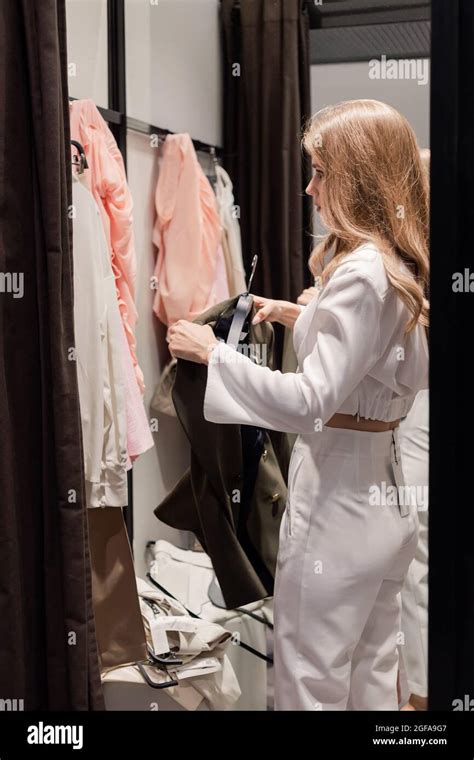 fitting room candid